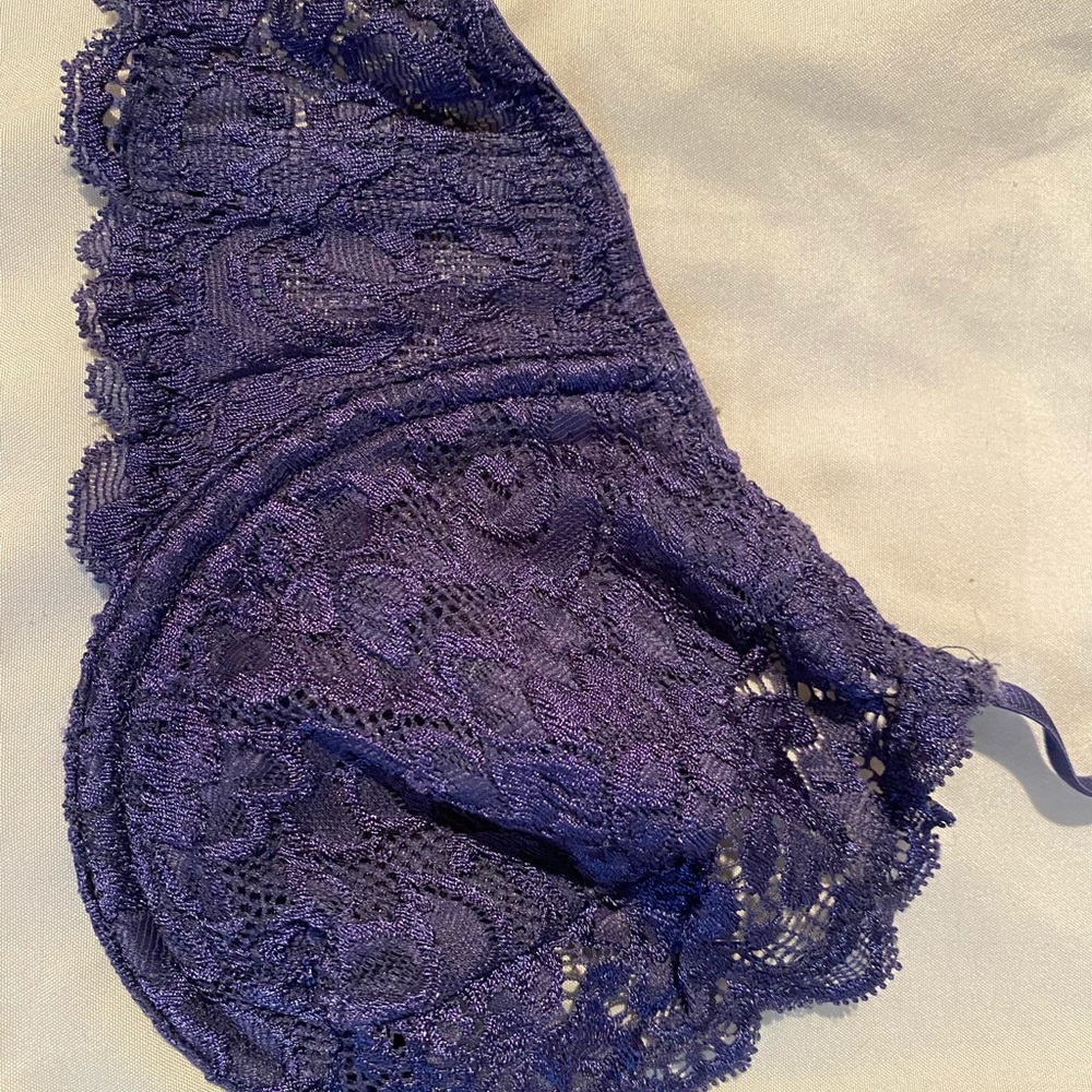 Guess lace bra
